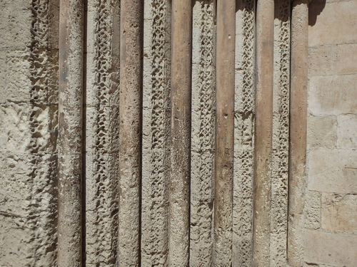 Doorway on the NE side of Cathedral of València.